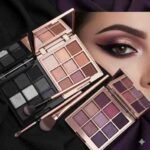 Icon for fashion makeup at LaturMakeup, featuring an artistic eyeshadow palette and dramatic eyeliner in black, rose gold, and plum.